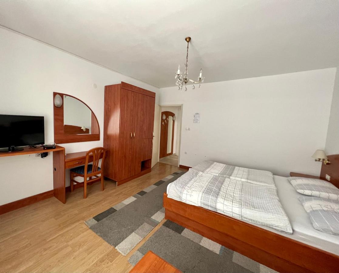 Apartments Matusan Palit 外观 照片